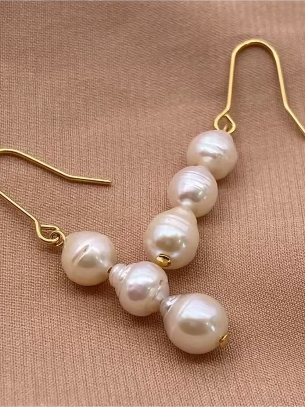 3/$40 NWT Freshwater Pearl Hook Earrings